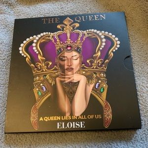 The Queen eyeshadow pallet: Eloise